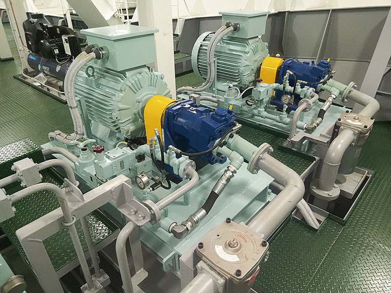 ポンプユニット